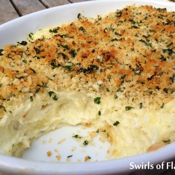 mashed potatoes with panko topping and scoop out