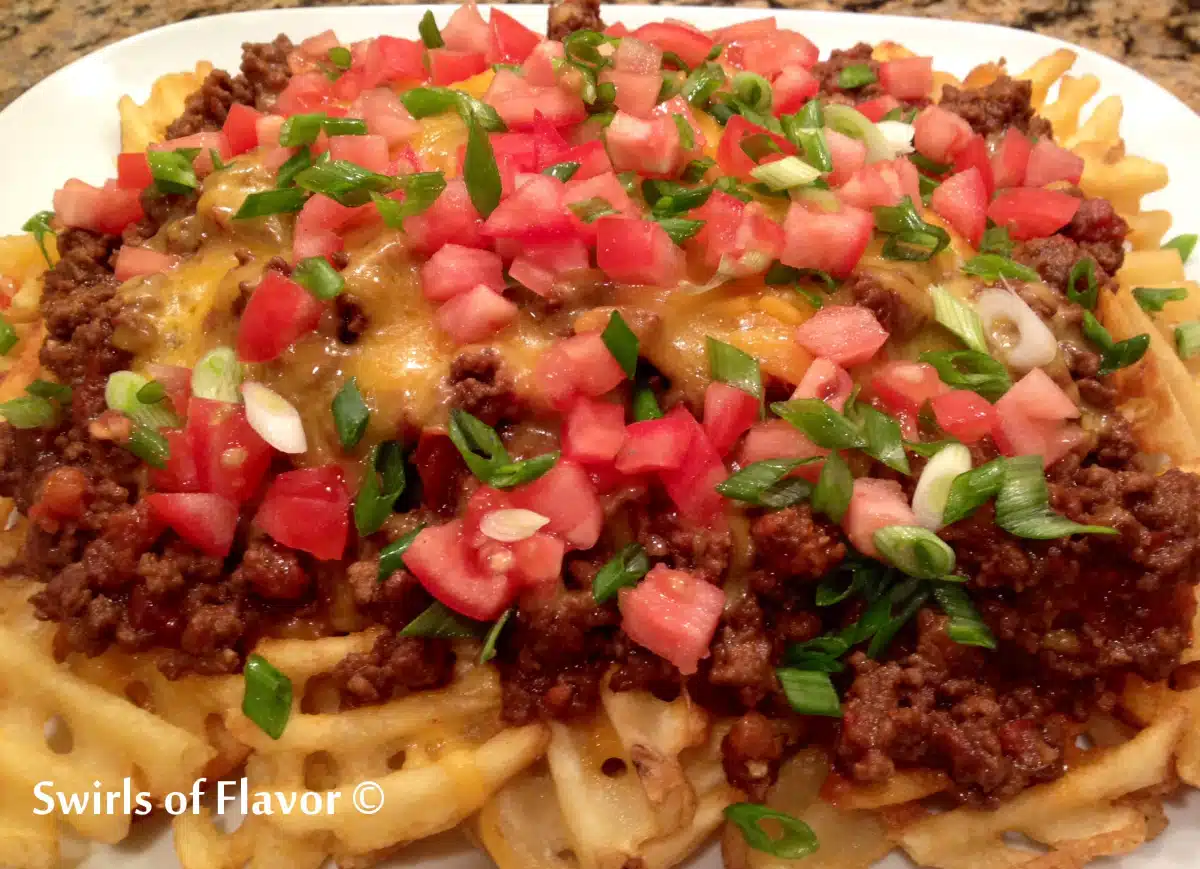 nacho fries with toppings