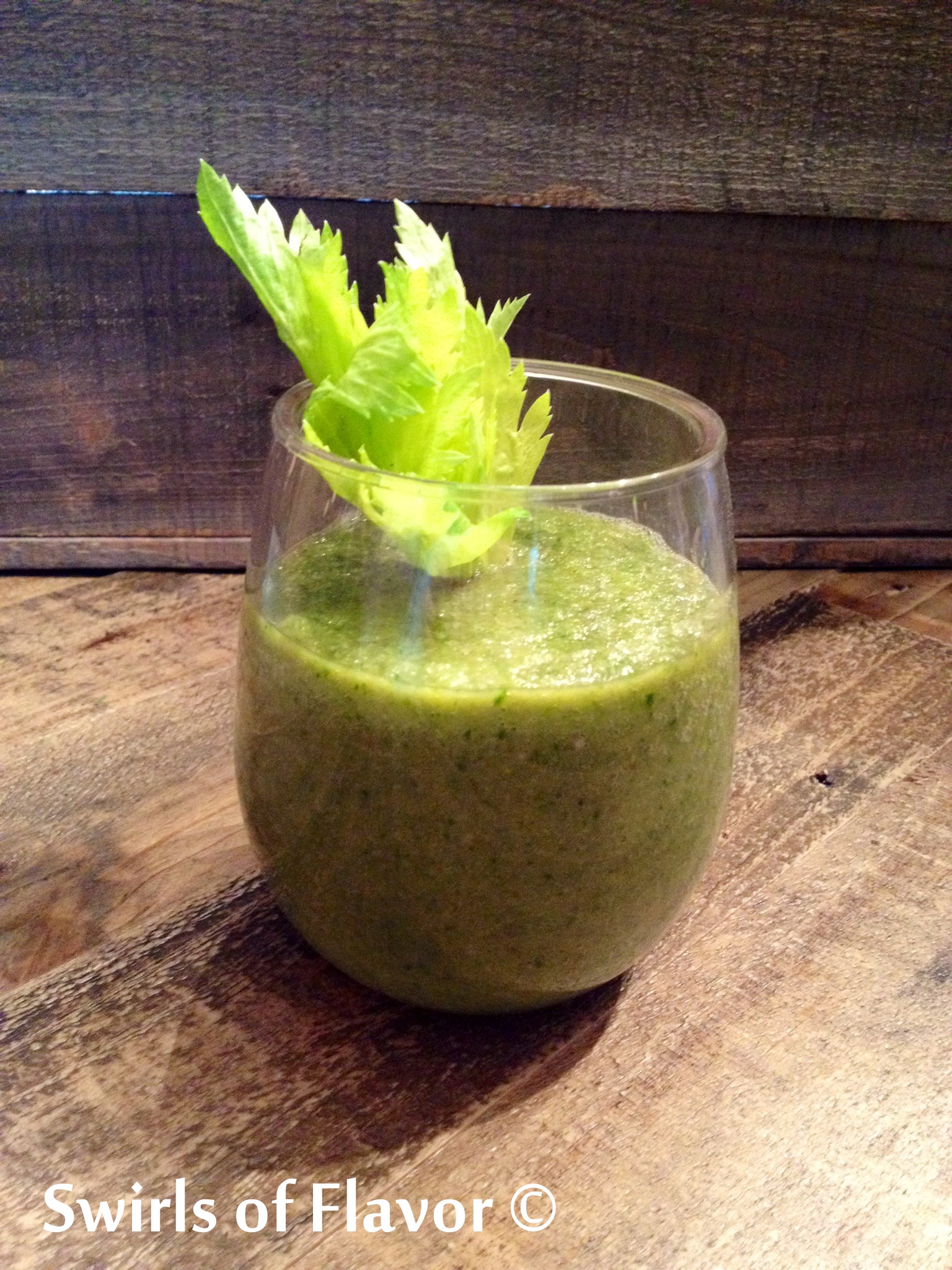 Green Tea Kale Smoothie - Swirls of Flavor