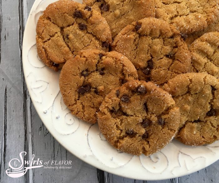 gluten-free-chocolate-chip-peanut-butter-cookies-w