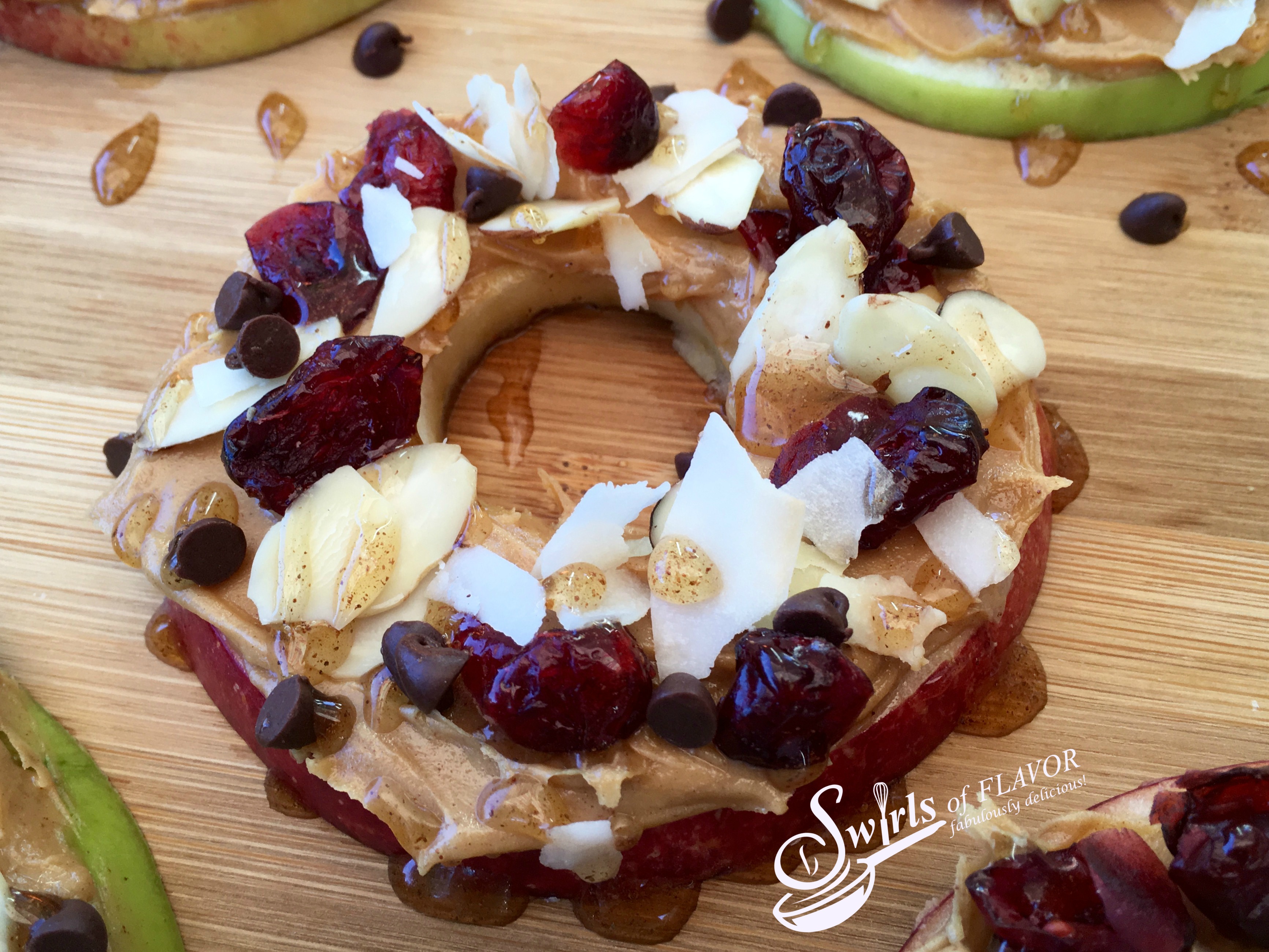 apple slice with toppings