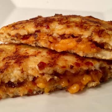 grilled cheese with cauliflower bread