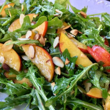 peach arugula salad