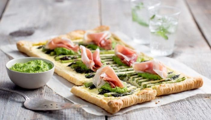 puff pastry tart ith asparagus, pesto and prosciutto