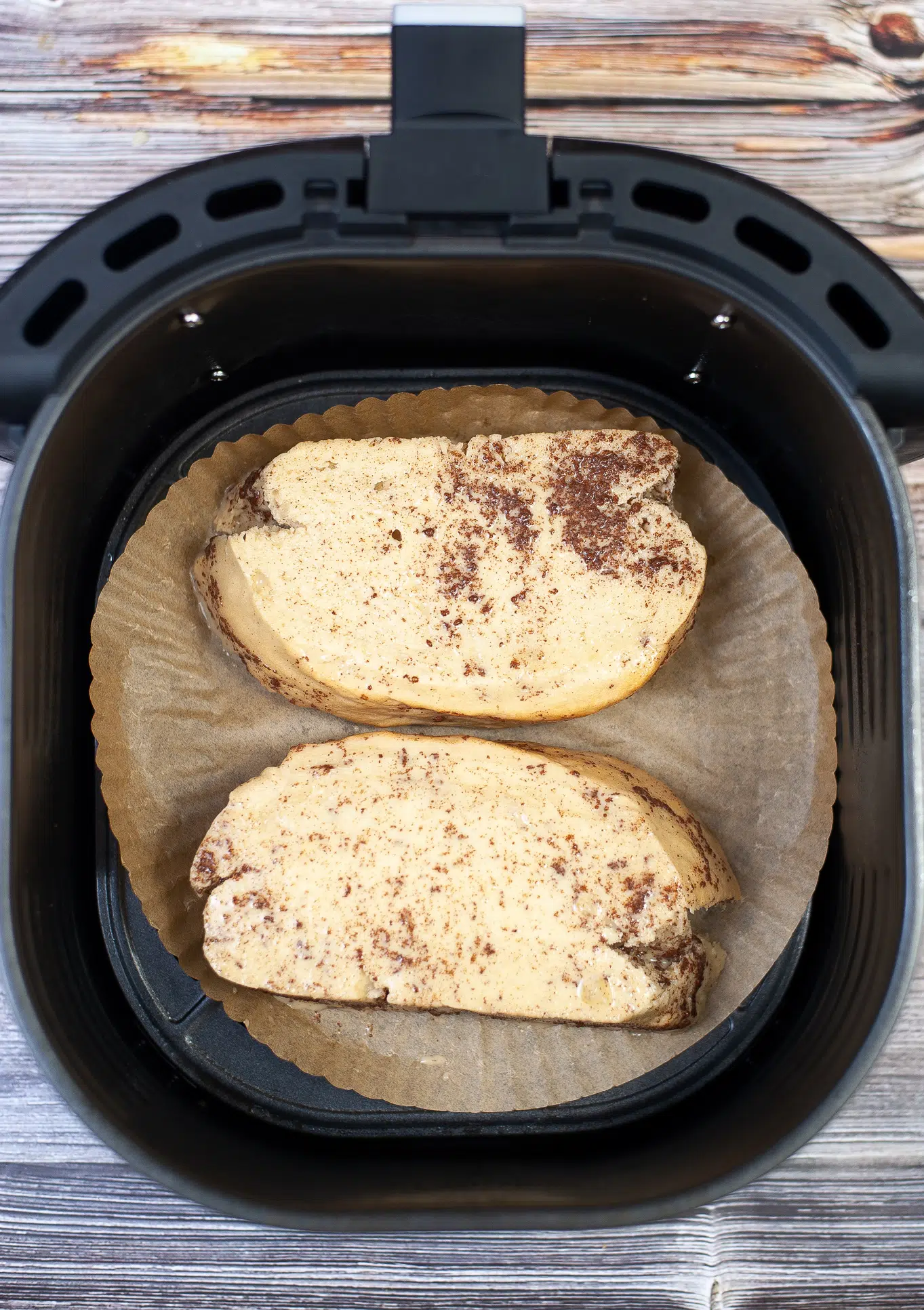 cooking cinnamon french toast in air fryer
