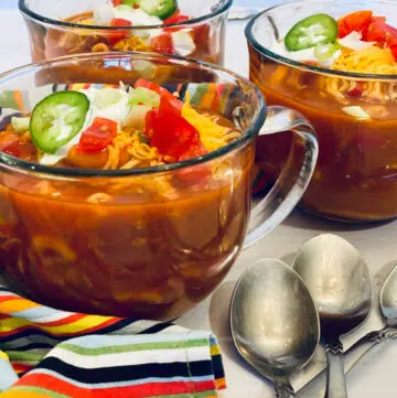 mexican tomato soup in mugs