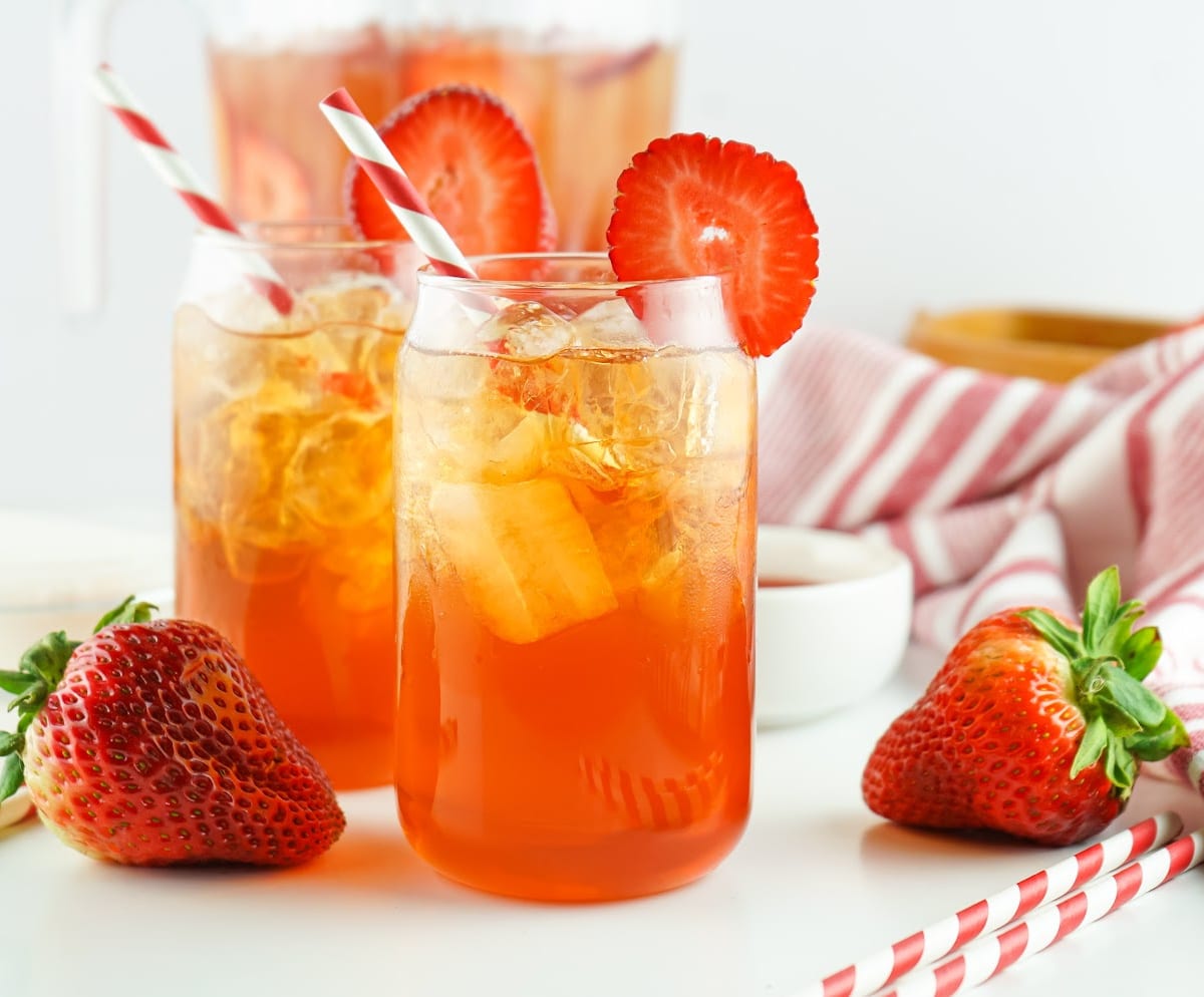 Strawberry Sweet Tea Swirls of Flavor
