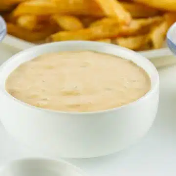 copycat in n out sauce in a white bowl