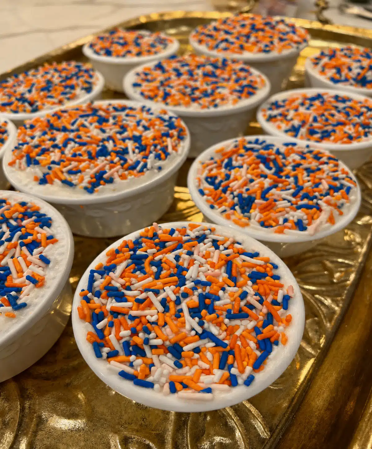 dot cakes with Knicks basketball team colors sprinkles